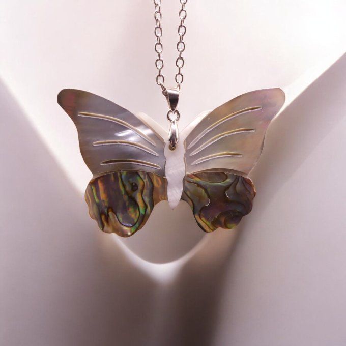 Collier ormeau - nacre papillon