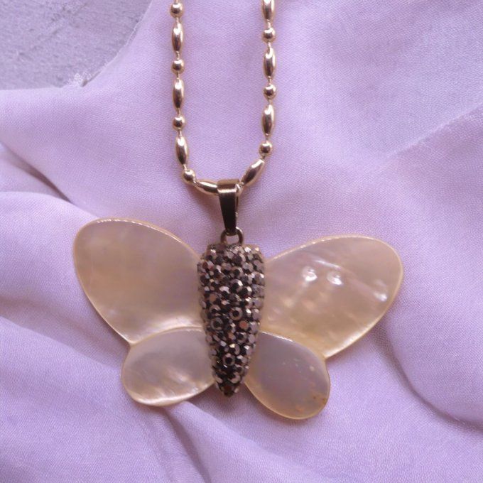 Collier Nacre Papillon